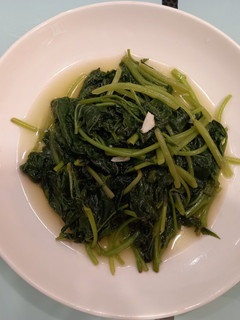 蒜炒地瓜葉 的食譜成品照片