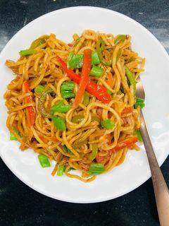 નુડલ્સ (Noodles Recipe in Gujarati) રેસીપી મુખ્ય ફોટો