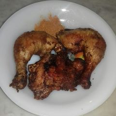 A picture of Fry Chicken.
