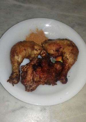 A picture of Fry Chicken.