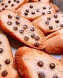 💚 Bánh Mì Bơ Đường Hạt Sô Cô La