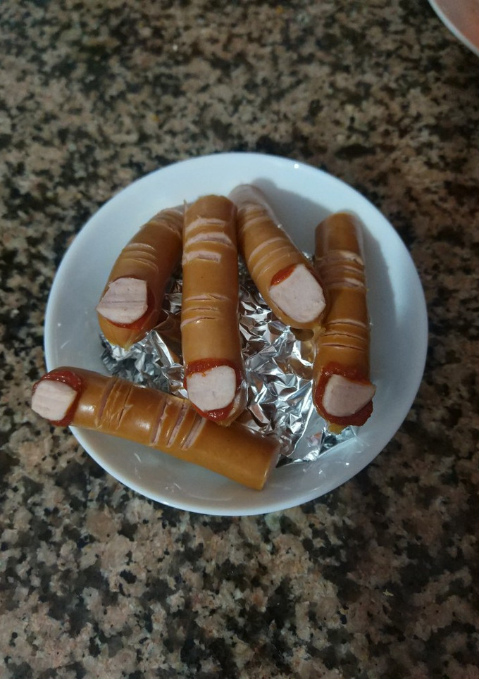 Una foto de Dedos de bruja de salchicha - Halloween