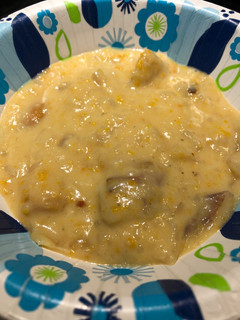 A picture of Crockpot Beer 🍺 and 2 Cheese Potato Chowder 🥣.