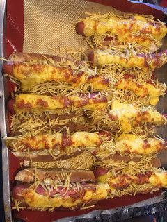 Una foto de Panchos Festivos muy rápidos y muy ricos