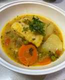 Caldillo de congrio al curry