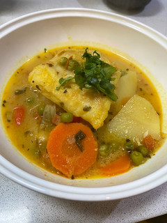 Una foto de Caldillo de congrio al curry