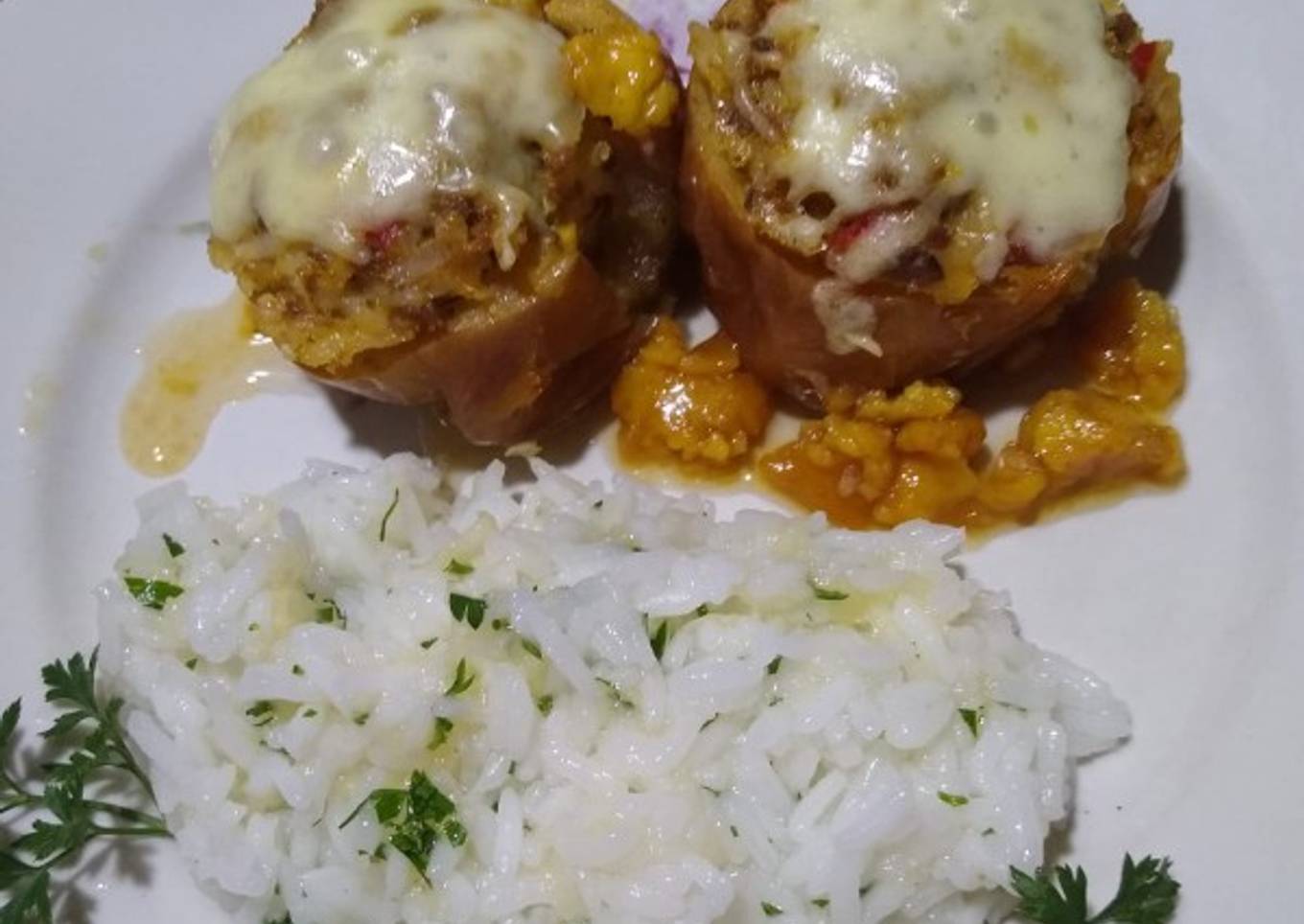 Manzanas Gala Con Relleno Salado y Arroz