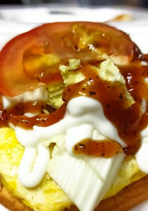 Gambar Burger Daging Special at Home