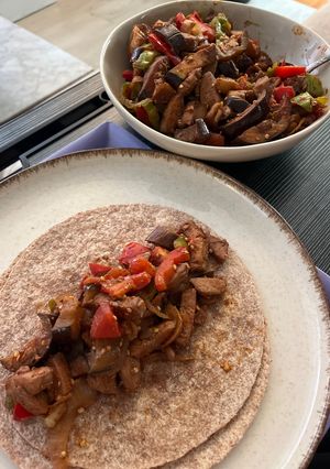 Una foto de Fajitas de Pollo con Verduras
