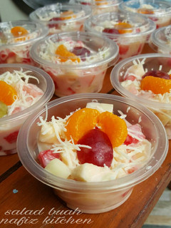 Foto resep Salad buah sederhana