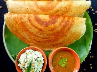 Crispy horse gram dosa