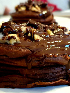 Una foto de Pancakes de cacao avena y espelta
