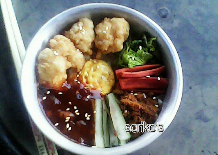 Rice bowl: korean bimbimbap