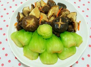 Hình của món Nấm Đông Cô Xào Cải Thìa 청경채 표고버섯 볶음.