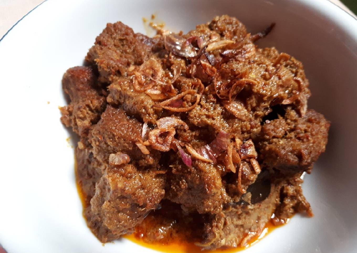 Rendang daging sapi