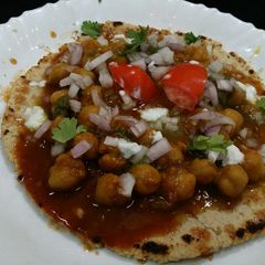 A picture of Ragda Chaat on Oats.