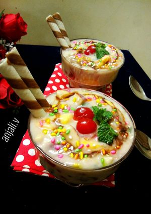 A picture of Fruits and nuts delight.