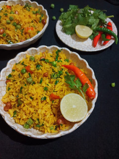 मटर पोहा(poha matar (matar poha recipe in hindi रेसिपी मुख्य फोटो