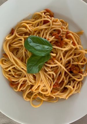 Una foto de Fideos con salsa de camarones