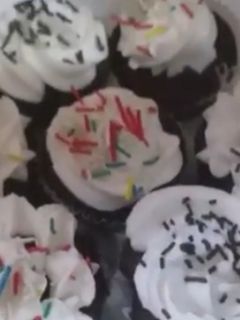 صورة لوصفة كاب كيك سهل وبنين 😍