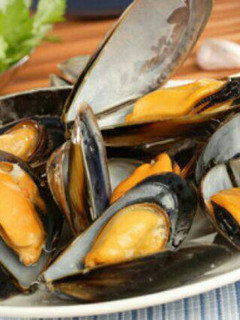 Una foto de Mejillones al vapor