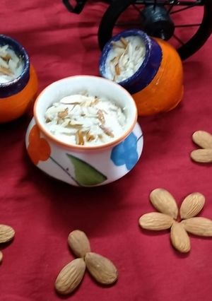 A picture of Matka Kulfi.