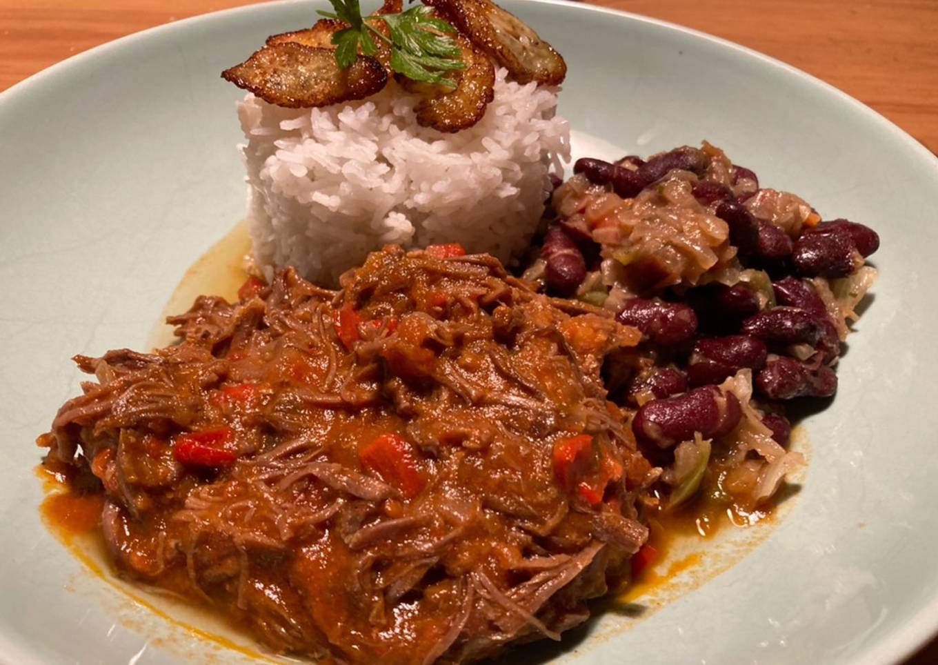 Pabellón Criollo venezolano