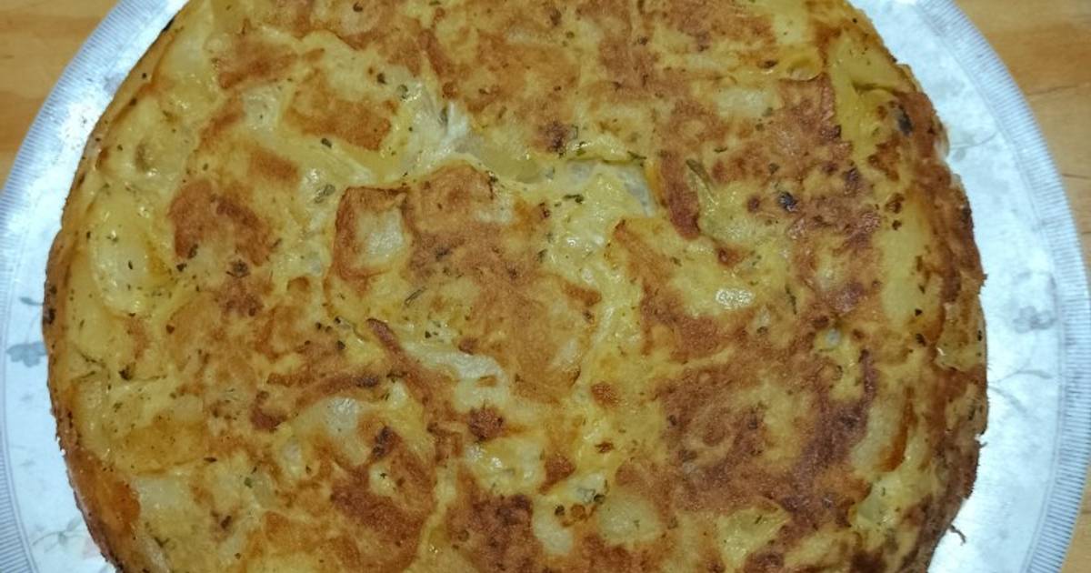 Tortilla de papas rellena🥔 Receta de Flavia Cecilia Florentin Cookpad