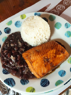 Una foto de Salmón con soja y miel