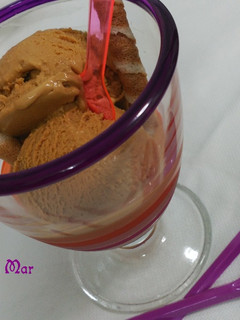 Una foto de Helado de dulce de leche