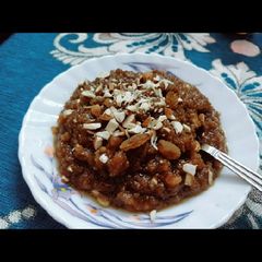 A picture of Jaggery Halwa.