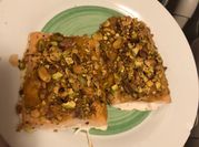 Una foto di salmone alla senape