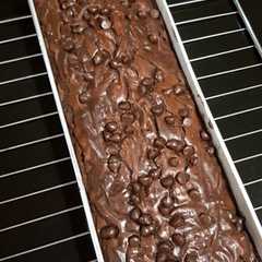 รูปของ Fudgy Brownies Shiny Crust