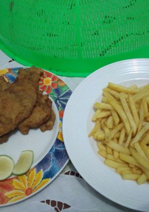 Foto resep Wiener schnitzel with french fries