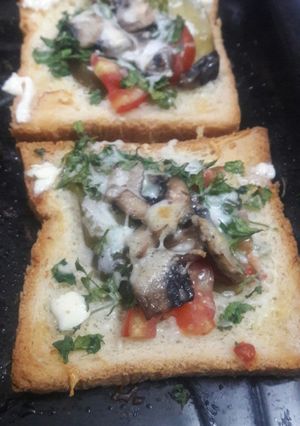 عکسی از دستور مینی پیتزا 🍕 راحت _ آسان _ سریع