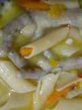 Sopita de zapallo con patitas de pollo