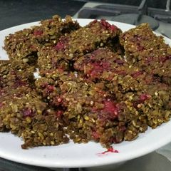 Quick flapjacks A picture of Quick flapjacks.
