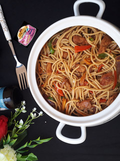 A picture of Spaghetti Stir Fry.