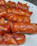 Salchichas salteadas
