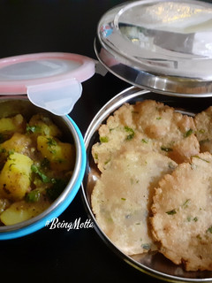 A picture of Rajgira Puris and Spicy Potato Subzi.