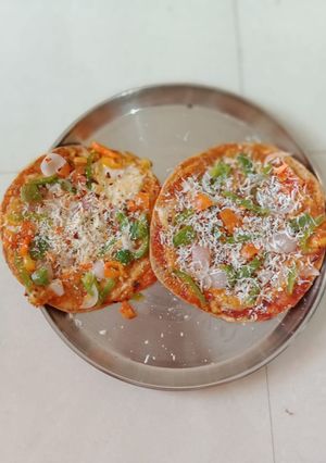 A picture of Instant wheat flour pizza.