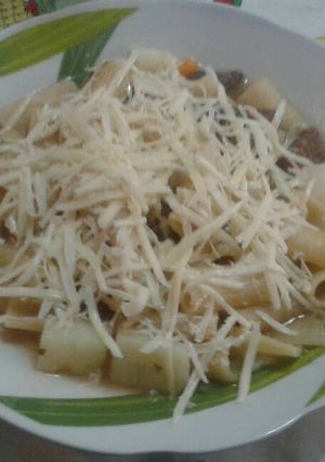 Una foto de Guiso de fideos "para gente de estómago sensible"