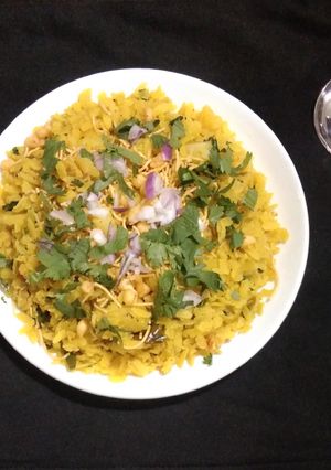 ઇન્દોરી પોહા રેસીપી મુખ્ય ફોટો