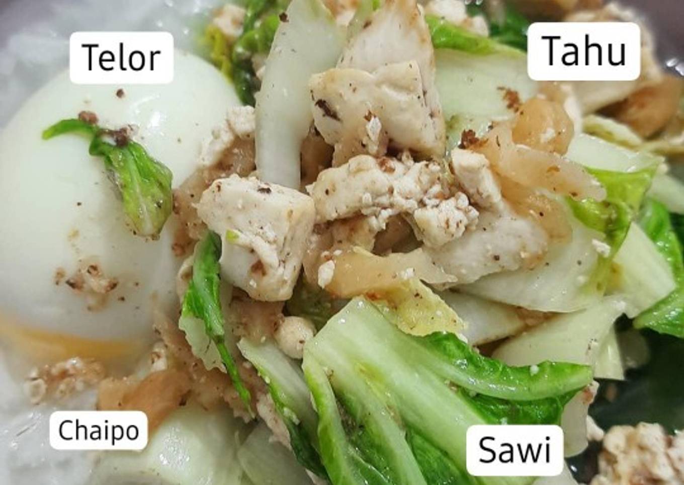 Lauk bubur: Tumis Chaipo dengan tahu dan sawi + telur rebus