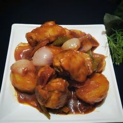 Chicken in chilli garlic sauce A picture of Chicken in chilli garlic sauce.