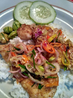 Foto resep Ayam geprek sambal matah