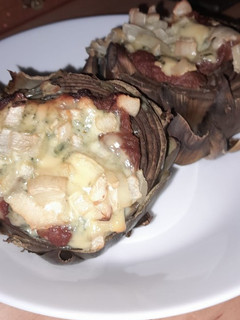 Una foto de Alcachofas con Roquefort