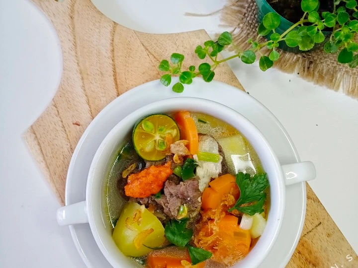 Langkah Gampang Menyiapkan Resep Sop tulang sapi yang Enak Banget Anti Ribet, Bisa Manjain Lidah