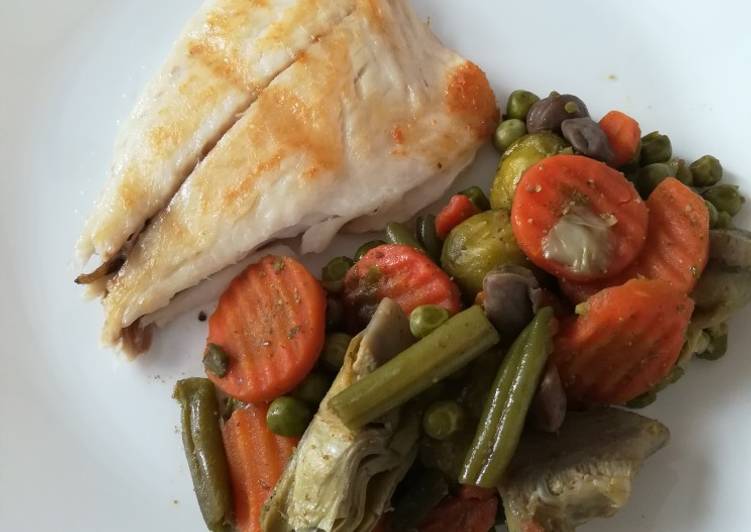 Menestra de verduras y dorada a la plancha