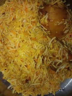 চিকেন কড়াই বিরয়ানী(chicken kadhai biryani recipe in Bengali) রেসিপির প্রধান ছবি